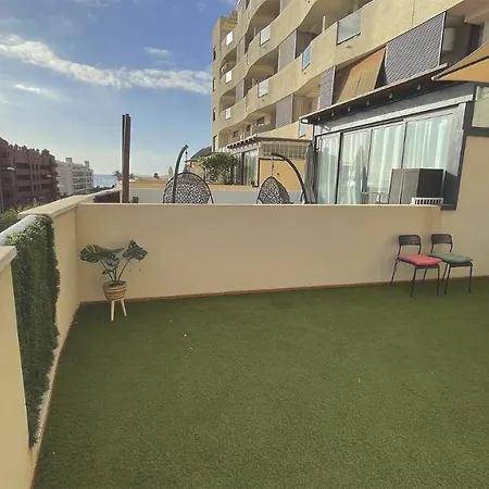 Mar Centre Ocean View Apartmán